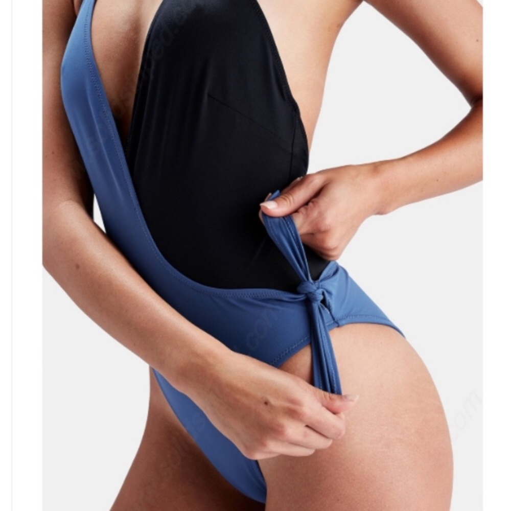 Solid & Striped | Deep-V Colorblock Swimsuit - image 2